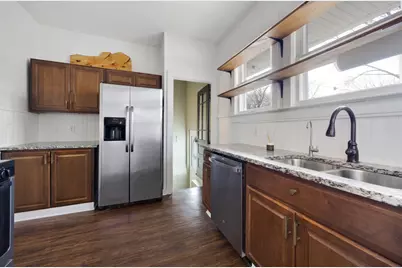 1150 Cedar Avenue, Elgin, IL 60120 - Photo 11