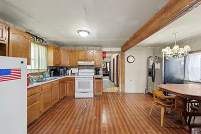 136 E Ohio Street, Sibley, IL 61773 - Photo 7