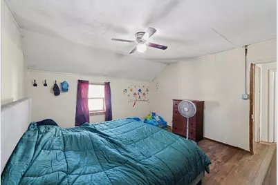 136 E Ohio Street, Sibley, IL 61773 - Photo 21