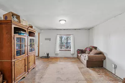 136 E Ohio Street, Sibley, IL 61773 - Photo 5