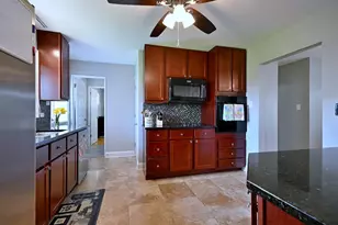 436 E Park Ave, Elmhurst, IL 60126 - Photo 7
