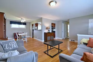 436 E Park Ave, Elmhurst, IL 60126 - Photo 5