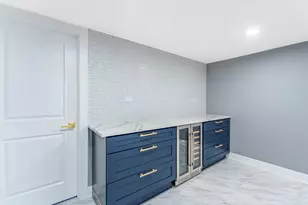 3053 W 77th St, Chicago, IL 60652 - Photo 17