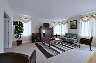 230 Stickley Ln, Lake in the Hills, IL 60156 - Photo 21