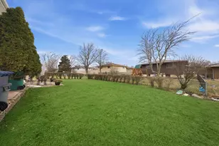 6252 157th St, Oak Forest, IL 60452 - Photo 35