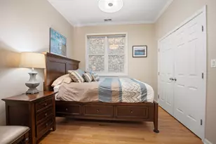 1237 W Farwell Ave, Chicago, IL 60626 - Photo 13