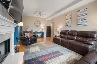 1237 W Farwell Avenue #2E, Chicago, IL 60626 - Photo 5