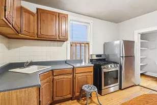 3921 N Newcastle Ave, Chicago, IL 60634 - Photo 13