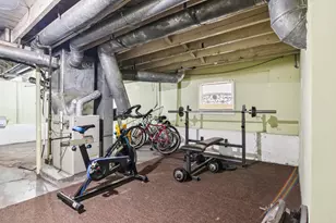 3921 N Newcastle Ave, Chicago, IL 60634 - Photo 31