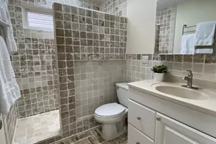 4114 N Bell Ave, Chicago, IL 60618 - Photo 15