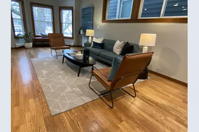 4114 N Bell Avenue, Chicago, IL 60618 - Photo 5