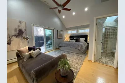 4114 N Bell Avenue, Chicago, IL 60618 - Photo 13