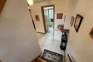 7810 Tripp Ave, Skokie, IL 60076 - Photo 13