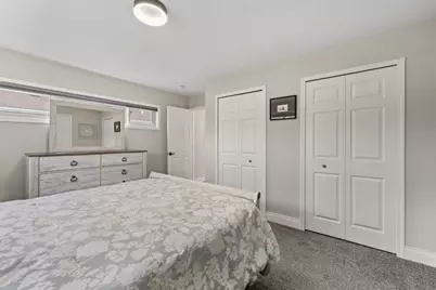 348 N Shady Lane, Elmhurst, IL 60126 - Photo 15