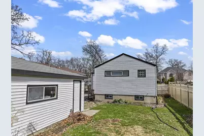 348 N Shady Lane, Elmhurst, IL 60126 - Photo 27