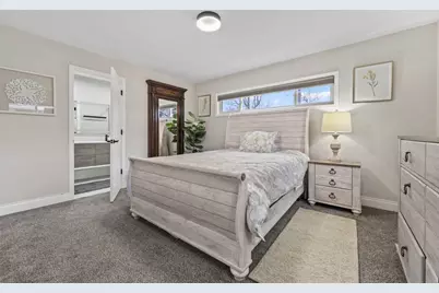 348 N Shady Lane, Elmhurst, IL 60126 - Photo 13