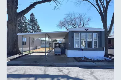 1336 Douglas Avenue #4, Montgomery, IL 60538 - Photo 1