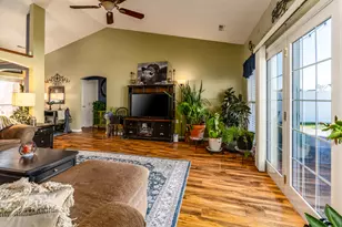 106 Chase Ln, Marion, IL 62959 - Photo 11