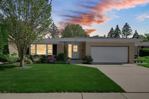 1501 Carson Ct, Homewood, IL 60430 - Photo 1