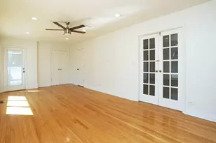 409 Lexington Dr, Schaumburg, IL 60173 - Photo 11