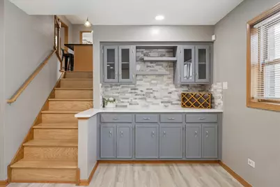 5446 S Rutherford Avenue, Chicago, IL 60638 - Photo 13