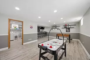 5446 S Rutherford Ave, Chicago, IL 60638 - Photo 29