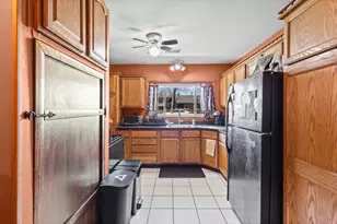 3131 N Prater Ave, Melrose Park, IL 60164 - Photo 7