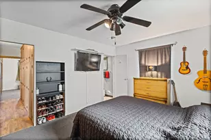 3131 N Prater Ave, Melrose Park, IL 60164 - Photo 11