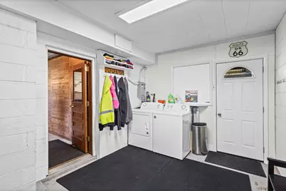 3131 N Prater Avenue, Melrose Park, IL 60164 - Photo 9