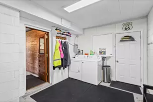 3131 N Prater Ave, Melrose Park, IL 60164 - Photo 9