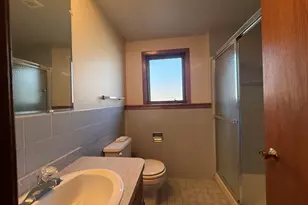 8301 Normandy Ave, Burbank, IL 60459 - Photo 11