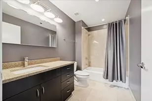 [Address not provided], Chicago, IL 60601 - Photo 19