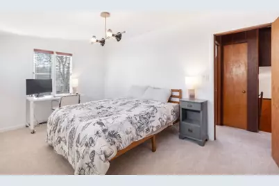 [Address not provided], Elgin, IL 60123 - Photo 13