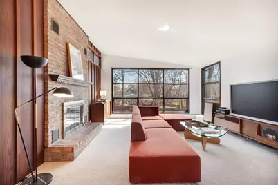 [Address not provided], Elgin, IL 60123 - Photo 3