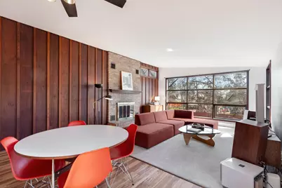 [Address not provided], Elgin, IL 60123 - Photo 5