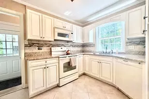 12115 S Spring Dr, Palos Park, IL 60464 - Photo 9