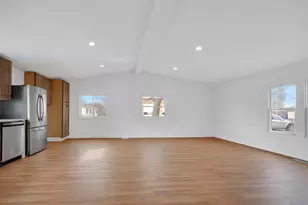 2258 Rush St, Lynwood, IL 60411 - Photo 3