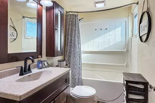 319 N Foley Ave, Freeport, IL 61032 - Photo 19