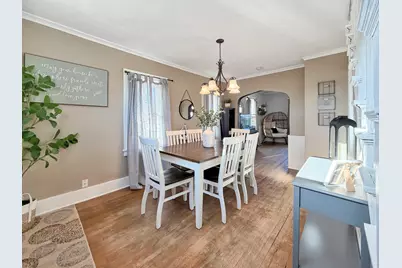 319 N Foley Avenue, Freeport, IL 61032 - Photo 11