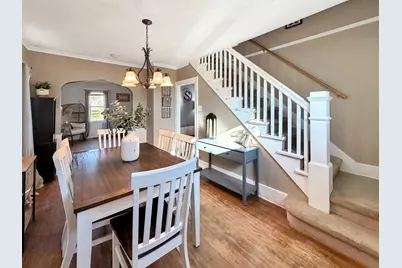 319 N Foley Avenue, Freeport, IL 61032 - Photo 9