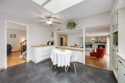 905 Kennebec Lane, Naperville, IL 60563 - Photo 5