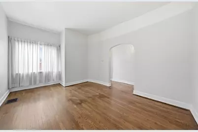 11223 S Forrestville Avenue, Chicago, IL 60628 - Photo 5