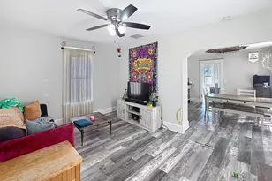 1519 42nd St, Rock Island, IL 61201 - Photo 5