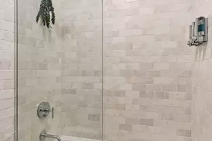 [Address not provided], Chicago, IL 60654 - Photo 19