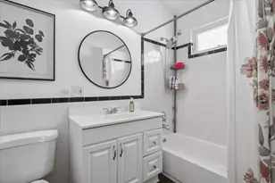[Address not provided], Chicago, IL 60618 - Photo 27