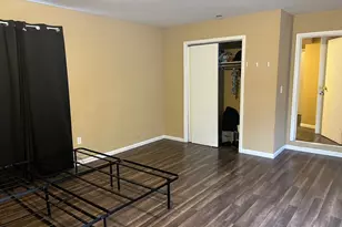 913 Superior St, Aurora, IL 60505 - Photo 11