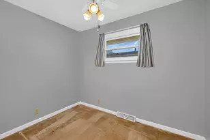 409 McKinley St, Morris, IL 60450 - Photo 15