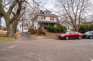 2416 N Dechman Ave, Peoria, IL 61603 - Photo 11