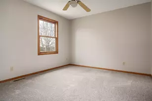 7448 Keystone Pl, Caledonia, IL 61011 - Photo 37