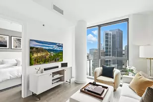 211 N Harbor Dr, Chicago, IL 60601 - Photo 9